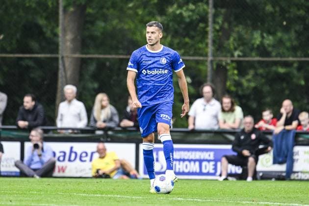 Gent s Laszlo Benes pictured in action during a friendly game between KAA Gent and Dutch FC Twente, at the summer training camp of Belgian first division soccer team KAA Gent in De Lutte, Losser, the Netherlands on Saturday 18 July 2026, to prepare for the upcoming 2026-2027 season. TOM GOYVAERTS TomxGoyvaerts  x181421134x