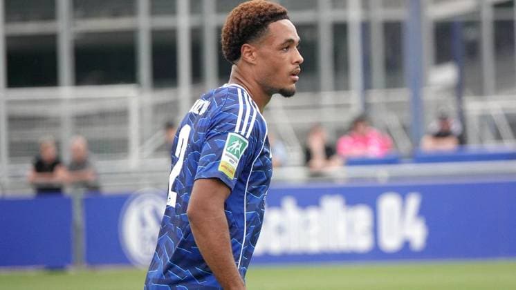 Fußball Testspiel Begegnung FC Schalke 04 U23 gegen TSV Steinbach Haiger ** NUR FÜR REDAKTIONELLE ZWECKE ** EDITORIAL USE ONLY **<p>FC-Spieler Toure am Samstag, 18.07.2026 in der Fußball Testspiel Begegnung FC Schalke 04 U23 (blau) gegen TSV Steinbach Haiger auf dem Rasenplatz 4 am Parkstadion in Gelsenkirchen. Deutschland NRW Gelsenkirchen Copyright: MichaelxKorte *** FC Schalke 04 U23 vs. TSV Steinbach Haiger Friendly Match ** FOR EDITORIAL PURPOSES ONLY ** EDITORIAL USE ONLY ** p FC player Toure on Saturday, July 18, 2026, during the soccer friendly match between FC Schalke 04 U23 (in blue) and TSV Steinbach Haiger on Field 4 at the Parkstadion in Gelsenkirchen, Germany (North Rhine-Westphalia), Gelsenkirchen. Copyright MichaelxKorte Copyright: MichaelxKorte doc86rrz0o2jlf1a2vlvnpb ,EDITORIAL USE ONLY