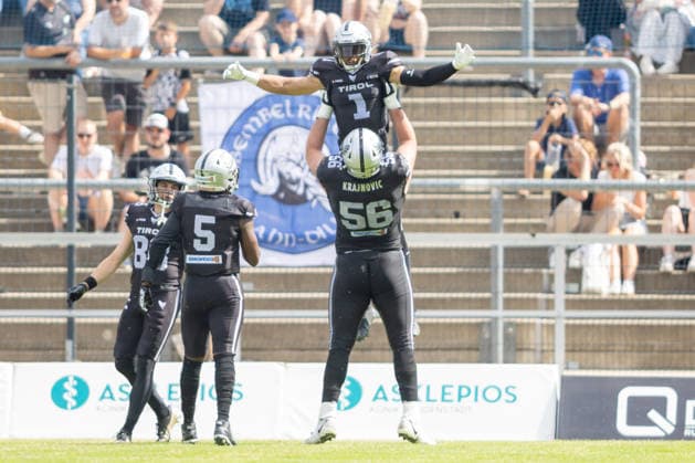 Aaron Jackson (Raiders Tirol, 01), Jubel, Celebration, Freude, Emotion, Feier, Frankfurt Galaxy vs Raiders Tirol, American Football, EFA, Week 10, 2026, 18.07.2026, Frankfurt a.M. PSD Bank Arena Germany Copyright: xFootxBowl BjörnxKecker_Keckenbax