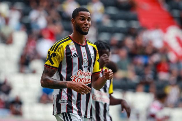SOCCER - LASK vs Duesseldorf, test match LINZ,AUSTRIA,18.JUL.26 - SOCCER - ADMIRAL Bundesliga, 3. Liga, Linzer ASK vs Fortuna Duesseldorf, test match. Image shows Xavier Mbuyamba (LASK).  GEPAxpictures xManuelxBinder