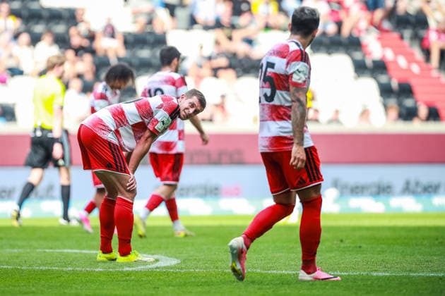 SOCCER - LASK vs Duesseldorf, test match LINZ,AUSTRIA,18.JUL.26 - SOCCER - ADMIRAL Bundesliga, 3. Liga, Linzer ASK vs Fortuna Duesseldorf, test match. Image shows the disappointment of Tim Oberdorf (Duesseldorf).  GEPAxpictures xManuelxBinder