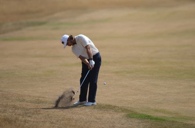 154th Open Golf Championships - Round 3 Tommy Fleetwood of England in action on the 1st hole during the British Open Golf Championships at Royal Birkdale in Southport, Britain, 18 July 2026. SOUTHPORT UNITED KINGDOM  Copyright: xADAMxVAUGHANx