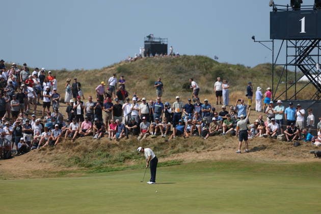 154th Open Golf Championships - Round 3 Tommy Fleetwood of England putts on the 1st green during the British Open Golf Championships at Royal Birkdale in Southport, Britain, 18 July 2026. SOUTHPORT UNITED KINGDOM  Copyright: xADAMxVAUGHANx