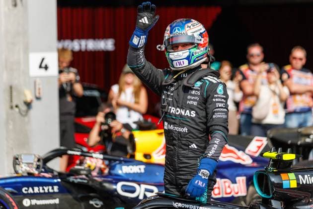 Sport Bilder des Tages Andrea Kimi Antonelli (Mercedes AMG Petronas F1 Team, 12) bejubelt seine Pole Position, Grosser Preis von Belgien, Motorsport, Formel 1, Saison 2026, 18.07.2026 Grosser Preis von Belgien, Motorsport, Formel 1, Saison 2026, 18.07.2026 Spa Franchorchamps *** Andrea Kimi Antonelli of the Mercedes AMG Petronas F1 Team, 12, celebrates his pole position, Belgian Grand Prix, Motorsports, Formula 1, 2026 Season, July 18, 2026 Belgian Grand Prix, Motorsports, Formula 1, 2026 Season, July 18, 2026 Spa-Francorchamps Copyright: xEibner-Pressefoto AlexanderxNeisx EP_ANS