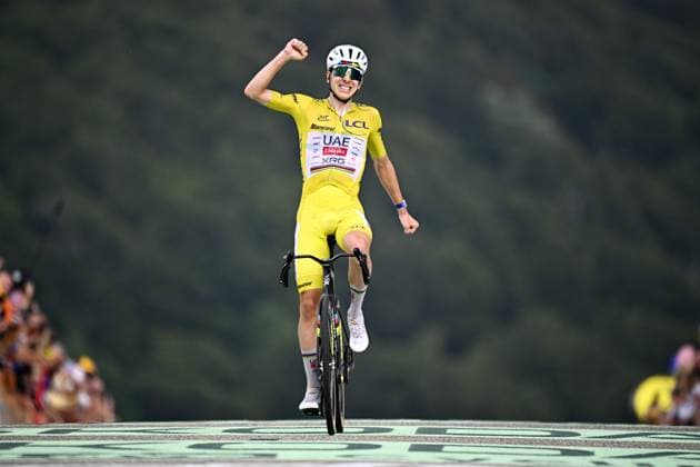 Sport Themen der Woche KW29 Sport Bilder des Tages Slovenian Tadej Pogacar of UAE Team Emirates XRG celebrates after winning stage 14 of the 2026 Tour de France cycling race, a stage of 155km from Mulhouse to Le Markstein Fellering, on Saturday 18 July 2026. The 113th edition of the Tour de France starts on Saturday 4 July in Barcelona, Spain, and will finish in Paris, France on the 26th of July. JASPERxJACOBS  x181424580x