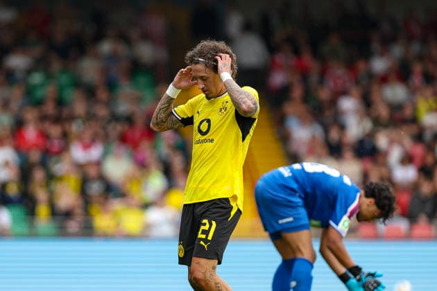 18.07.2026, GER, Fussball, Herren, Vorbereitungsspiel, Saison 2026 2027, Rot-Weiß Oberhausen - Borussia Dortmund Fabio Silva (BVB) ist enttäuscht Oberhausen Stadion Niederrhein Nordrhein-Westfalen Deutschland *** July 18, 2026, GER, Soccer, Men s, Preseason Match, 2026–2027 Season, Rot-Weiß Oberhausen vs. Borussia Dortmund, Fabio Silva, BVB is disappointed, Oberhausen Stadium, Lower Rhine, North Rhine-Westphalia, Germany Copyright: xAdrianxSchlüterx