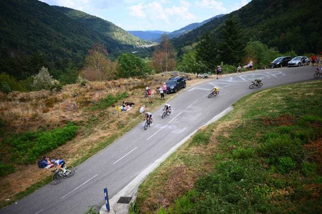 Tour de France 2026 Stage 14 LE MARKSTEIN, FRANCE - JULY 18 : Pogacar Tadej (SLO) of UAE Team Emirates XRG during stage 14 of the 113rd edition of Tour de France an UCI World Tour 2.UWT cycling road race stage for Men Elite of 155 km with start in Mulhouse and finish in Le Markstein on July 18, 2026 in Le Markstein, France, 18 07 2026 ( Motordriver Kurt Vandenborre - Le Markstein France  Copyright: xGvgx