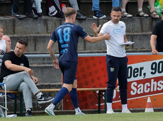 CFC vs Greuther Fürth U23 18.07.2026 Chemnitz, Stadion an der Irkutsker Straße, Fussball, Regionalliga Nordost, , Testspiel , CFC, CFC vs Greuther Fürth U23 Cheftrainer Benjamin Duda und Johannes Pistol Chemnitz Sachsen BRD *** CFC vs. Greuther Fürth U23, July 18, 2026, Chemnitz, Stadion an der Irkutsker Straße, Sports, Soccer, Northeast Regional League, , Friendly Match, CFC, CFC vs. Greuther Fürth U23 Head Coach Benjamin Duda and Johannes Pistol, Chemnitz, Saxony, Germany