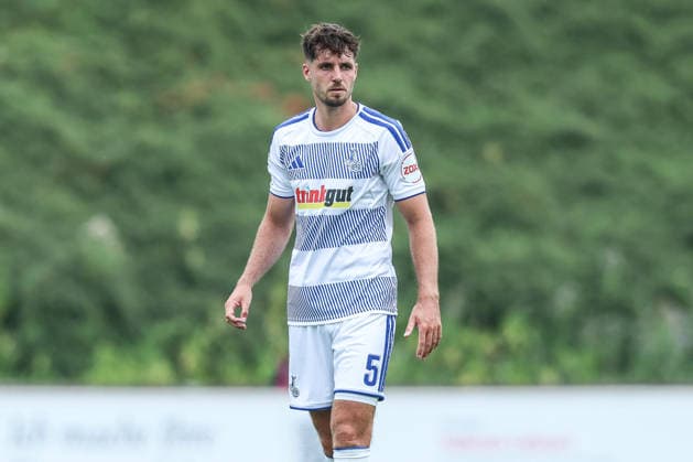 Fussball, 3.Liga Saison 2026 2027 Testspiel Bonner SC - MSV Duisburg 18.07.2026, Sportpark Nord Tobias Fleckstein (MSV Duisburg, 5) Bonn Sportpark Nord Nordrhein-Westfalen Deutschland *** Sports, Soccer, 3rd Division, 2026–2027 Season, Friendly Match: Bonner SC vs. MSV Duisburg, July 18, 2026, Sportpark Nord, Tobias Fleckstein (MSV Duisburg), 5, Bonn, Sportpark Nord, North Rhine-Westphalia, Germany