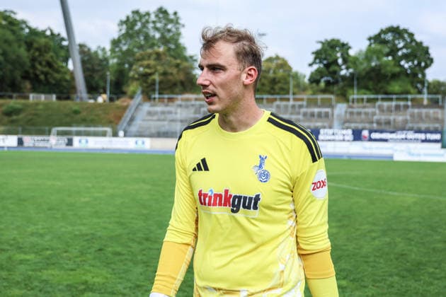 Fussball, 3.Liga Saison 2026 2027 Testspiel Bonner SC - MSV Duisburg 18.07.2026, Sportpark Nord Toni Stahl (MSV Duisburg, 33) Bonn Sportpark Nord Nordrhein-Westfalen Deutschland *** Sports, Soccer, 3rd Division, 2026–2027 Season, Friendly Match: Bonner SC vs. MSV Duisburg, July 18, 2026, Sportpark Nord, Toni Stahl, MSV Duisburg, 33, Bonn, Sportpark Nord, North Rhine-Westphalia, Germany