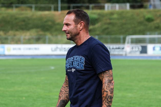 Fussball, 3.Liga Saison 2026 2027 Testspiel Bonner SC - MSV Duisburg 18.07.2026, Sportpark Nord Dietmar Hirsch (Cheftrainer, MSV Duisburg) Bonn Sportpark Nord Nordrhein-Westfalen Deutschland *** Sports, Soccer, 3rd Division, 2026–2027 Season, Friendly Match: Bonner SC vs. MSV Duisburg, July 18, 2026, Sportpark Nord, Dietmar Hirsch, Head Coach, MSV Duisburg, Bonn, Sportpark Nord, North Rhine-Westphalia, Germany