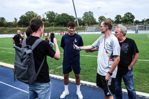 Fussball, 3.Liga Saison 2026 2027 Testspiel Bonner SC - MSV Duisburg 18.07.2026, Sportpark Nord Mixed Zone nach dem Spiel mit Martin Ens (MSV Duisburg, 4) Bonn Sportpark Nord Nordrhein-Westfalen Deutschland *** Sports, Soccer, 3rd Division, 2026–2027 Season, Friendly Match: Bonner SC vs. MSV Duisburg, July 18, 2026, Sportpark Nord Mixed Zone after the game with Martin Ens of MSV Duisburg, 4 Bonn, Sportpark Nord, North Rhine-Westphalia, Germany