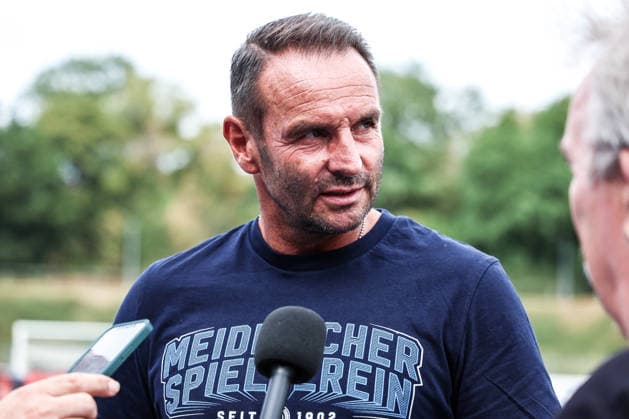 Fussball, 3.Liga Saison 2026 2027 Testspiel Bonner SC - MSV Duisburg 18.07.2026, Sportpark Nord Dietmar Hirsch (Cheftrainer, MSV Duisburg) Mixed Zone nach dem Testspiel Bonn Sportpark Nord Nordrhein-Westfalen Deutschland *** Sports, Soccer, 3rd Division, 2026–2027 Season, Friendly Match: Bonner SC vs. MSV Duisburg, July 18, 2026, Sportpark Nord, Dietmar Hirsch, Head Coach, MSV Duisburg, Mixed Zone after the friendly match, Bonn, Sportpark Nord, North Rhine-Westphalia, Germany