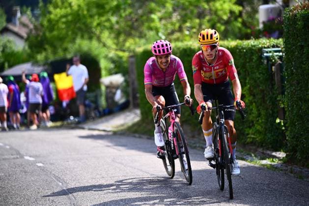 Tour de France 2026 Stage 14 LE MARKSTEIN, FRANCE - JULY 18 : Johannessen Tobias Halland (NOR) of Uno-X Mobility and Carapaz Richard (ECU) of EF Education EasyPost in action during stage 14 of the 113rd edition of Tour de France an UCI World Tour 2.UWT cycling road race stage for Men Elite of 155 km with start in Mulhouse and finish in Le Markstein on July 18, 2026 in Le Markstein, France, 18 07 2026 ( Motordriver Kurt Vandenborre - Le Markstein France  Copyright: xGvgx
