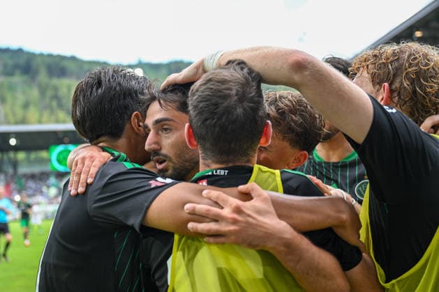 SOCCER - Wacker vs Chemie Leipzig, test match INNSBRUCK,AUSTRIA,18.JUL.26 - SOCCER - ADMIRAL 2.Liga, Regionalliga Nordost, FC Wacker Innsbruck vs BSG Chemie Leipzig, test match. Image shows the rejoicing of FC Wacker Innsbruck.  GEPAxpictures xDanielxSchoenherr