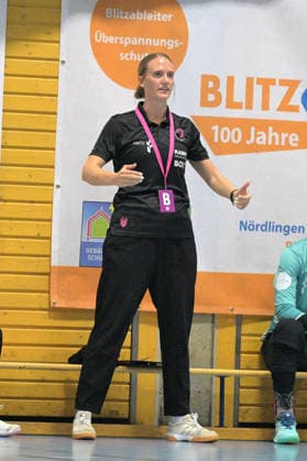 Miriam Hirsch (TusSies Metzingen, Trainerin) TusSies Metzingen vs. Union Neckarsulm , Handball, Vorbereitung, Testspiel, Saison 2026 2027, 18.07.2026 TusSies Metzingen vs. Sport-Union Neckarsulm , Handball, Vorbereitung, Testspiel, Saison 2026 2027, 18.07.2026 Voehringen *** Miriam Hirsch, TusSies Metzingen, Coach, TusSies Metzingen vs. Sport Union Neckarsulm, Handball, Preseason, Friendly Match, 2026–2027 Season, July 18, 2026, TusSies Metzingen vs. Sport Union Neckarsulm, handball, preseason, exhibition game, 2026–2027 season, July 18, 2026, Voehringen Copyright: xEibner-Pressefotox EP_TBR