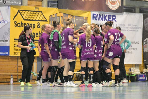 Time Out TusSies TusSies Metzingen vs. Union Neckarsulm , Handball, Vorbereitung, Testspiel, Saison 2026 2027, 18.07.2026 TusSies Metzingen vs. Sport-Union Neckarsulm , Handball, Vorbereitung, Testspiel, Saison 2026 2027, 18.07.2026 Voehringen *** Time Out TusSies: TusSies Metzingen vs. Sport Union Neckarsulm, Handball, Preseason, Friendly, 2026–2027 Season, July 18, 2026 TusSies Metzingen vs. Sport Union Neckarsulm, Handball, Preseason, Friendly, 2026–2027 Season, July 18, 2026 Voehringen Copyright: xEibner-Pressefotox EP_TBR
