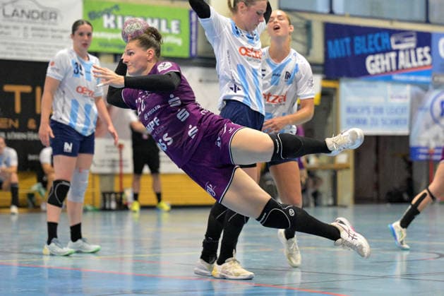 Svenja Huebner (TusSies Metzingen, 26) am mit Ball TusSies Metzingen vs. Union Neckarsulm , Handball, Vorbereitung, Testspiel, Saison 2026 2027, 18.07.2026 TusSies Metzingen vs. Sport-Union Neckarsulm , Handball, Vorbereitung, Testspiel, Saison 2026 2027, 18.07.2026 Voehringen *** Svenja Huebner, TusSies Metzingen, 26, with the ball; TusSies Metzingen vs. Sport Union Neckarsulm, handball, preseason, exhibition game, 2026–2027 season, July 18, 2026, TusSies Metzingen vs. Sport Union Neckarsulm, Handball, Preseason, Friendly, 2026–2027 Season, July 18, 2026, Voehringen Copyright: xEibner-Pressefotox EP_TBR