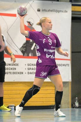 Lotta Roepcke (TusSies Metzingen, 09) am mit Ball TusSies Metzingen vs. Union Neckarsulm , Handball, Vorbereitung, Testspiel, Saison 2026 2027, 18.07.2026 TusSies Metzingen vs. Sport-Union Neckarsulm , Handball, Vorbereitung, Testspiel, Saison 2026 2027, 18.07.2026 Voehringen *** Lotta Roepcke, TusSies Metzingen, 9 a.m., with the ball: TusSies Metzingen vs. Sport Union Neckarsulm, Handball, Preseason, Friendly, 2026–2027 Season, July 18, 2026, TusSies Metzingen vs. Sport Union Neckarsulm, Handball, Preseason, Friendly, 2026–2027 Season, July 18, 2026, Voehringen Copyright: xEibner-Pressefotox EP_TBR