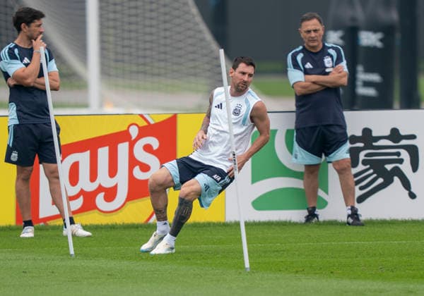 Lionel Messi (Argentina, 10) FIFA World Cup, WM, Weltmeisterschaft, Fussball 2026: Argentina Training 18 July 2026, Before FIFA World Cup 2026 Finale: Spanien v Argentinien (Final) at Columbia Park Training Facility in Morristown, New Jersey, USA. Photo: Marco Bader *** Lionel Messi, Argentina, No. 10, FIFA World Cup 2026 Argentina Training, July 18, 2026, ahead of the FIFA World Cup 2026 Final between Spain and Argentina at the Columbia Park Training Facility in Morristown, New Jersey, USA. Photo by Marco Bader Copyright: HMBxMedia xMarcoxBader