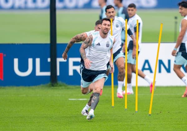 Lionel Messi (Argentina, 10) FIFA World Cup, WM, Weltmeisterschaft, Fussball 2026: Argentina Training 18 July 2026, Before FIFA World Cup 2026 Finale: Spanien v Argentinien (Final) at Columbia Park Training Facility in Morristown, New Jersey, USA. Photo: Marco Bader *** Lionel Messi, Argentina, No. 10, FIFA World Cup 2026 Argentina Training, July 18, 2026, ahead of the FIFA World Cup 2026 Final between Spain and Argentina at the Columbia Park Training Facility in Morristown, New Jersey, USA. Photo by Marco Bader Copyright: HMBxMedia xMarcoxBader