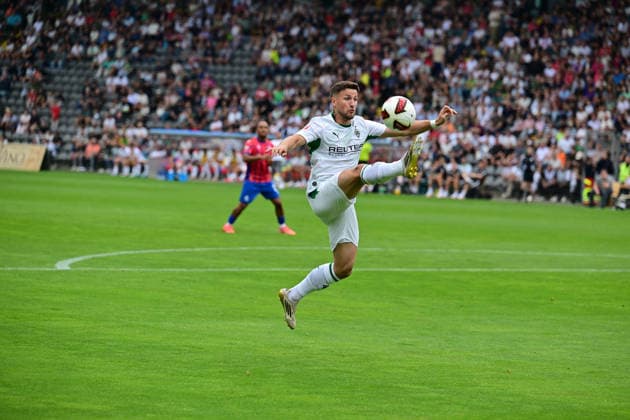 18.07.2026; Wuppertal; Fussball, Herren, Saison 2026 2027, Testspiel Wuppertaler SV vs. Borussia Moenchengladbach Enzo Leopold (Gladbach) DFL regulations prohibit any use of photographs as image sequences and or quasi-video. Stadion am Zoo NRW Deutschland *** July 18, 2026 Wuppertal Soccer, Men s, 2026–2027 Season, Friendly Match: Wuppertaler SV vs. Borussia Mönchengladbach Enzo Leopold Gladbach DFL regulations prohibit any use of photographs as image sequences and or quasi-video Stadion am Zoo, North Rhine-Westphalia, Germany
