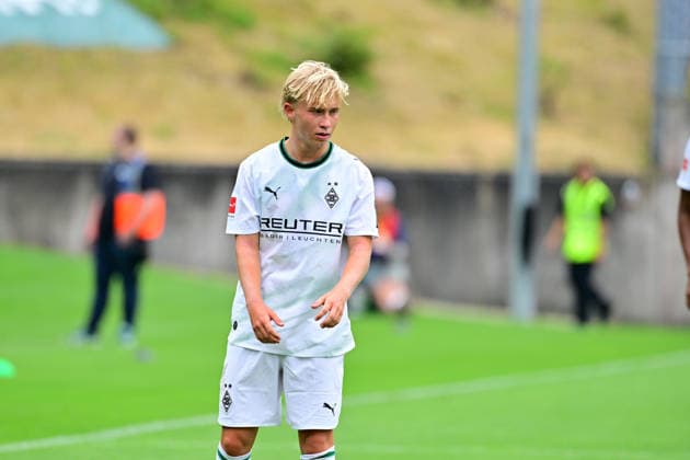 18.07.2026; Wuppertal; Fussball, Herren, Saison 2026 2027, Testspiel Wuppertaler SV vs. Borussia Moenchengladbach Fritz Fleck (Gladbach) DFL regulations prohibit any use of photographs as image sequences and or quasi-video. Stadion am Zoo NRW Deutschland *** July 18, 2026 Wuppertal Soccer, Men s, 2026–2027 Season, Friendly Match: Wuppertaler SV vs. Borussia Mönchengladbach Fritz Fleck Gladbach DFL regulations prohibit any use of photographs as image sequences and or quasi-video Stadion am Zoo, North Rhine-Westphalia, Germany