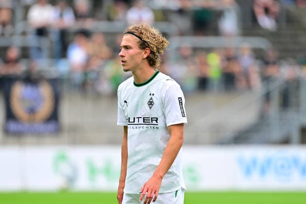 18.07.2026; Wuppertal; Fussball, Herren, Saison 2026 2027, Testspiel Wuppertaler SV vs. Borussia Moenchengladbach Hugo Bolin (Gladbach) DFL regulations prohibit any use of photographs as image sequences and or quasi-video. Stadion am Zoo NRW Deutschland *** July 18, 2026 Wuppertal Soccer, Men s, 2026–2027 Season, Friendly Match: Wuppertaler SV vs. Borussia Mönchengladbach Hugo Bolin Gladbach DFL regulations prohibit any use of photographs as image sequences and or quasi-video Stadion am Zoo, North Rhine-Westphalia, Germany