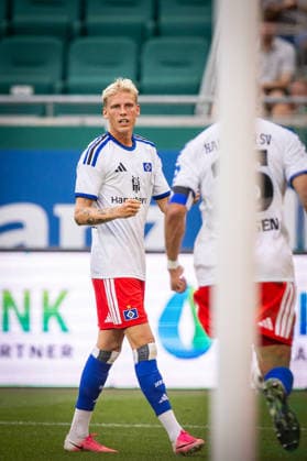 RAPID WIEN - HABMURGER SV Albert Gronaek of HSV celebrates a goal during the pre season friendly football match between SC Rapid Vienna and Hamburger SV at the Allianz Stadion. Vienna, Austria, July 18, 2026. Photo by Branislav Racko Copyright: xx 080A9351