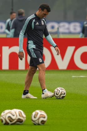 Argentina s head coach Lionel Scaloni leads a training session at Columbia Park Training Facility, in Morristown, New Jersey, USA, 18 July 2026. Argentina will face Spain in the FIFA World Cup, WM, Weltmeisterschaft, Fussball 2026 final soccer on 19 July. FIFA World Cup 2026 - Final - Spain vs Argentina !ACHTUNG: NUR REDAKTIONELLE NUTZUNG!  Copyright: xAngelxColmenaresx GRAF8753 0862015305st