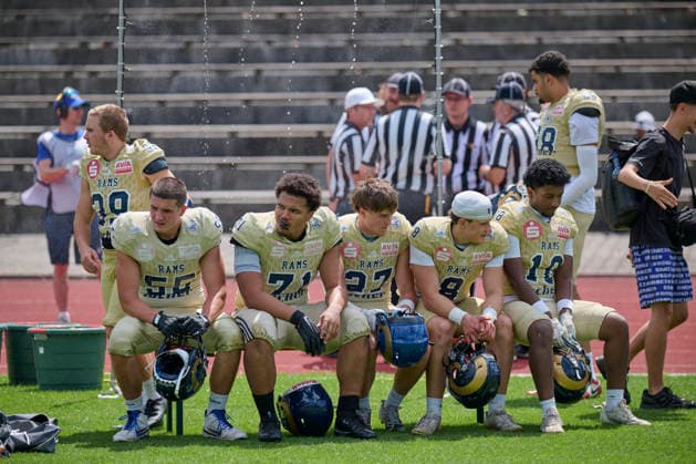 Playoffs, Junior Bowl, U20, GFLJ, Nürnberg Rams vs. Hamburg Huskies German Football League Juniors(GFLJ), U20, Nürnberg Rams vs. Hamburg Huskies Nürnberg Berthold-Brecht-Sportanlage Bayern Deutschland *** Playoffs, Junior Bowl, U20, GFLJ, Nuremberg Rams vs. Hamburg Huskies German Football League Juniors (GFLJ), U20, Nuremberg Rams vs. Hamburg Huskies Nuremberg Berthold Brecht Sports Complex Bavaria, Germany Copyright: x30nullvierxPhotographie,xGerhardxLehnerx