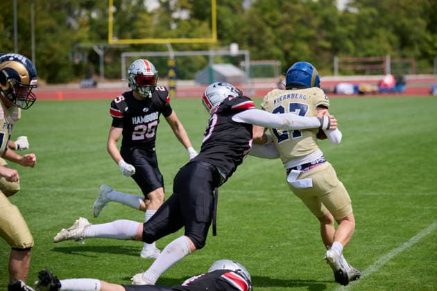 Playoffs, Junior Bowl, U20, GFLJ, Nürnberg Rams vs. Hamburg Huskies German Football League Juniors(GFLJ), U20, Nürnberg Rams vs. Hamburg Huskies Nürnberg Berthold-Brecht-Sportanlage Bayern Deutschland *** Playoffs, Junior Bowl, U20, GFLJ, Nuremberg Rams vs. Hamburg Huskies German Football League Juniors (GFLJ), U20, Nuremberg Rams vs. Hamburg Huskies Nuremberg Berthold Brecht Sports Complex Bavaria, Germany Copyright: x30nullvierxPhotographie,xGerhardxLehnerx