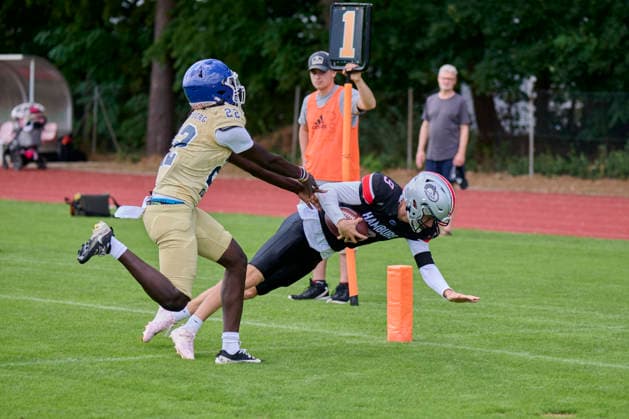 Playoffs, Junior Bowl, U20, GFLJ, Nürnberg Rams vs. Hamburg Huskies German Football League Juniors(GFLJ), U20, Nürnberg Rams vs. Hamburg Huskies Nürnberg Berthold-Brecht-Sportanlage Bayern Deutschland *** Playoffs, Junior Bowl, U20, GFLJ, Nuremberg Rams vs. Hamburg Huskies German Football League Juniors (GFLJ), U20, Nuremberg Rams vs. Hamburg Huskies Nuremberg Berthold Brecht Sports Complex Bavaria, Germany Copyright: x30nullvierxPhotographie,xGerhardxLehnerx