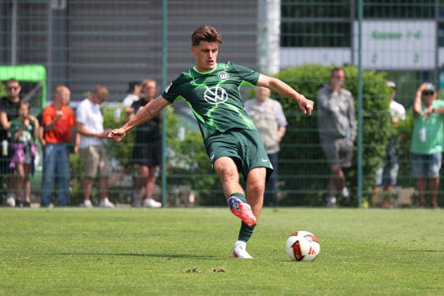 VfL vs Verl, Testspiel Wolfsburg, 18.07.2026, Fußball, Herren, Saison 2026 2027, 2. BL, VfL Wolfsburg vs SC Verl, Testspiel, Joakim Maehle (VfL Wolfsburg) Niedersachsen Deutschland *** VfL vs. Verl, Friendly Match in Wolfsburg, July 18, 2026, Soccer, Men s, 2026–2027 Season, 2. Bundesliga, VfL Wolfsburg vs. SC Verl, Friendly Match, Joakim Maehle, VfL Wolfsburg, Lower Saxony, Germany