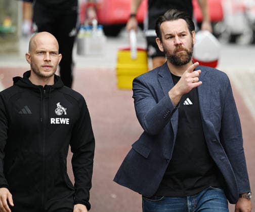 18.07.2026, xophax, Fussball 1.Bundesliga, 1.FC Koeln Testspiel im Kölner Südstadion. Rheinsüd gegen dem 1.FC Köln. Geschäftsführer Thomas Kessler ( 1.FC Köln ) und Rene Wagner , links. Koeln *** July 18, 2026, xophax, Soccer, Bundesliga 1, 1. FC Köln Friendly Match at Cologne s Südstadion Rheinsüd against 1. FC Köln; Thomas Kessler, Sporting Director of 1. FC Köln, and Rene Wagner; on the left: Cologne