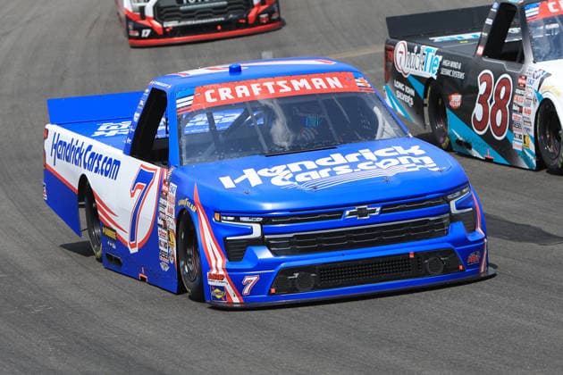 NORTH WILKESBORO, NC - JULY 18: Chase Elliott ( 7 Spire Motorsports HendrickCars.com Chevrolet) races into turn 1 during the running of the NASCAR, Motorsport, USA Craftsman Truck Series FaithFest 250 on July 18, 2026 at North Wilkesboro Speedway in North Wilkesboro, NC. (Photo by Jeff Robinson Icon Sportswire) AUTO: JUL 18 NASCAR CRAFTSMAN Truck Series Faith Fest 250 EDITORIAL USE ONLY Icon26071824714250