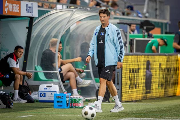 RAPID WIEN - HABMURGER SV Head coach of HSV Merlin Polzin during the pre season friendly football match between SC Rapid Vienna and Hamburger SV at the Allianz Stadion. Vienna, Austria, July 18, 2026. Photo by Branislav Racko Copyright: xx 080A9940