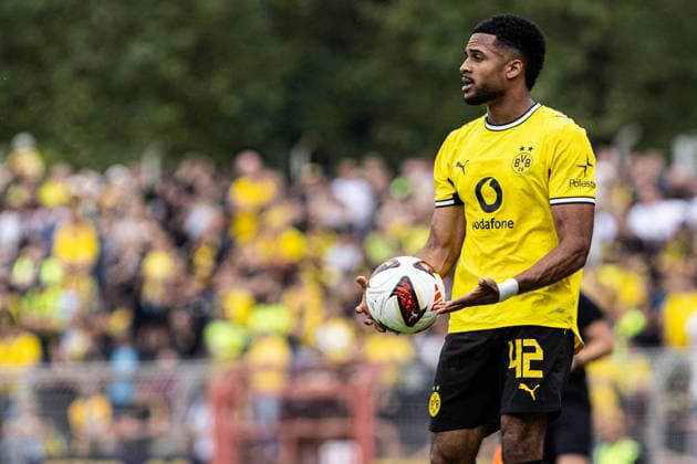 Testspiel: Rot-Weiß Oberhausen - Borussia Dortmund; 18.07.2026 Almugera Kabar (Borussia Dortmund, 42) Testspiel: Rot-Weiß Oberhausen - Borussia Dortmund; Stadion Niederrhein, Oberhausen; 18.07.2026 *** Friendly Match: Rot-Weiß Oberhausen vs. Borussia Dortmund, July 18, 2026, Almugera Kabar, Borussia Dortmund, 42 Friendly Match: Rot-Weiß Oberhausen vs. Borussia Dortmund, Niederrhein Stadium, Oberhausen, July 18, 2026 Copyright: xBEAUTIFULxSPORTS Buriakovx