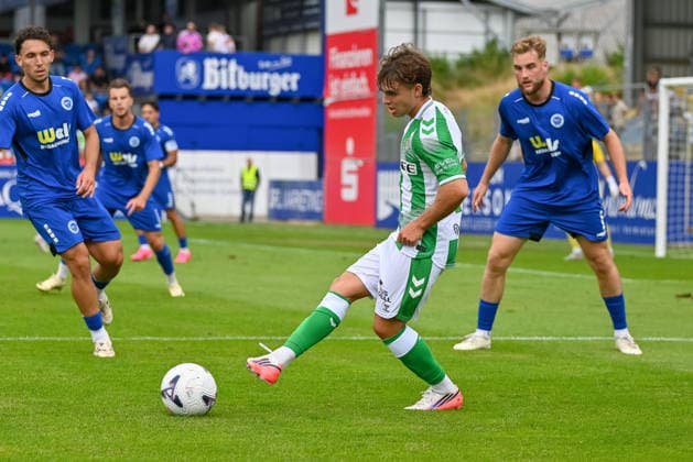 Angel Ortiz (Real Betis Sevilla, 40) am Ball Sportfreunde Lotte vs. Real Betis Sevilla, Fussball, Testspiel, Saison 2026 2027, 18.07.2026, Sportfreunde Lotte vs. Real Betis Sevilla, Fussball, Testspiel, Saison 2026 2027, 18.07.2026 Lotte *** Angel Ortiz, Real Betis Sevilla, 40 on the Ball: Sportfreunde Lotte vs. Real Betis Sevilla, Soccer, Friendly Match, 2026–2027 Season, July 18, 2026, Sportfreunde Lotte vs. Real Betis Sevilla, Soccer, Friendly, 2026–2027 Season, July 18, 2026, Lotte Copyright: xEibner-Pressefoto RobertxGertzenx EP_RGN