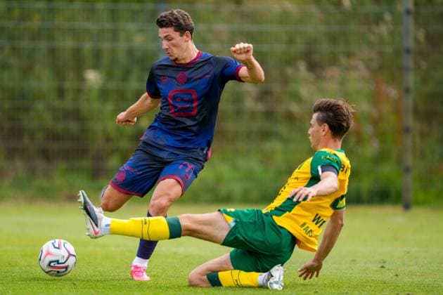 ROOSENDAAL , 18-07-2026 , Sportpark Hulsdonk , season 2026 2027 , Dutch Vrienden Loterij Eredivisie , Pre season match between KV Mechelen and ADO Den Haag picture shows KV Mechelen player Mauro Lenaerts and ADO Den Haag player Matteo Waem KV Mechelen - ADO Den Haag (friendly)  x205093974x Copyright: