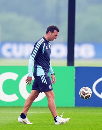 Argentina s training session ahead of 2026 World Cup Final MORRISTOWN, UNITED STATES - JULY 18: Argentina head coach Lionel Scaloni leads a training session ahead of the FIFA World Cup, WM, Weltmeisterschaft, Fussball 2026 final against Spain in Morristown, New Jersey, United States, on July 18, 2026. Evrim Aydin Anadolu Morristown United States. Editorial use only. Please get in touch for any other usage.  Copyright: x2026xAnadoluxEvrimxAydinx