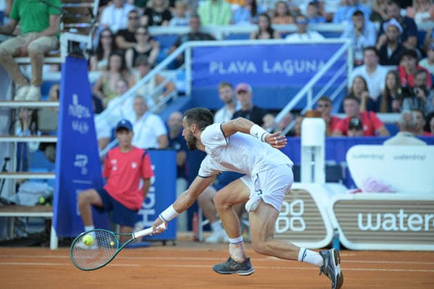 IPA86789958 - Damir Dzumhur (BHI) during the ATP, Tennis Herren - Plava Laguna Croatia Open in Umag - Merida vs. Dzumhur, International Tennis Match in Umag, Croatia, July 18, 2026  Copyright: xMarcoxTodaro IPAxSportx xx 86789958