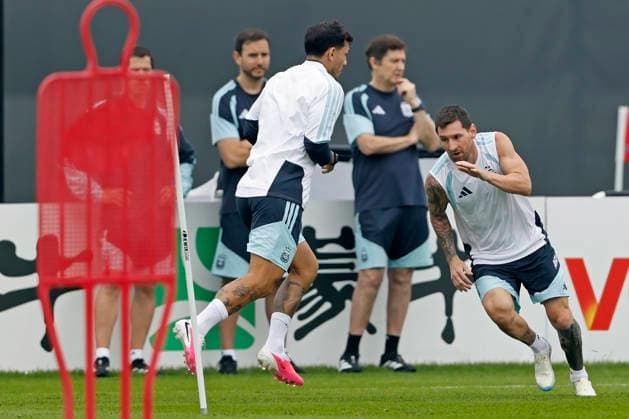 RECORD DATE NOT STATED 18th July 2026; Columbia Park Training Facility, Morristown, New Jersey, United States of America; FIFA World Cup, WM, Weltmeisterschaft, Fussball Football, Argentina Training Session; Lionel Messi of Argentina runs HeulerxAndrey DiaEsportivo