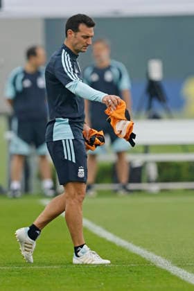 RECORD DATE NOT STATED 18th July 2026; Columbia Park Training Facility, Morristown, New Jersey, United States of America; FIFA World Cup, WM, Weltmeisterschaft, Fussball Football, Argentina Training Session; Lionel Scaloni head coach of the Argentina HeulerxAndrey DiaEsportivo