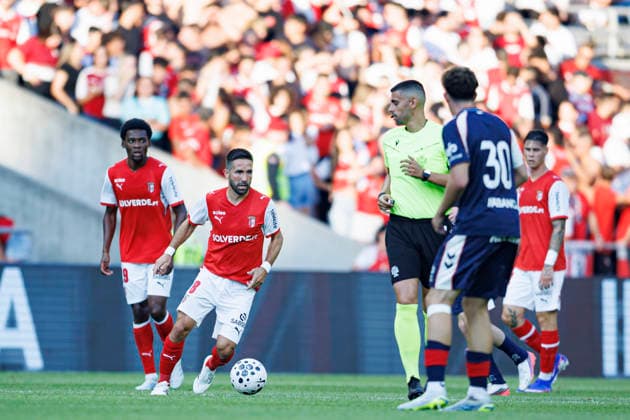 Joao Moutinho seen during International Friendly, Länderspiel, Nationalmannschaft game between teams of SC Braga and Celta de Vigo (Luis Santos Ball Raw Images) Braga Estadio Municipal de Braga Portugal Copyright: xLuisxSantosx luissantos_braga_celta_2627_2-78