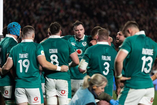 Ireland in a huddle - Nations Championship - New Zealand All Blacks v Ireland at Eden Park, Auckland, New Zealand - on Saturday 18 July 2026. Photo credit: Brett Phibbs z Auckland New Zealand Copyright: xBrettxPhibbsx xx