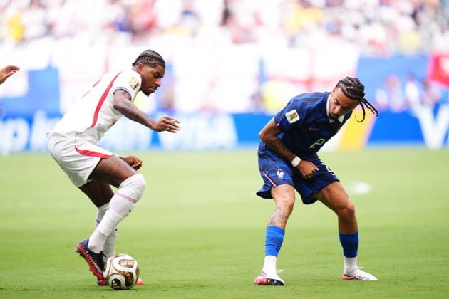 France v England - 2026 FIFA World Cup, WM, Weltmeisterschaft, Fussball - Bronze Final MIAMI GARDENS, FLORIDA - JULY 18: Marcus Rashford (L) of England and Malo Gusto of France compete for the ball during the 2026 FIFA World Cup bronze-final match between France and England at Miami Stadium in Miami Gardens, Florida, United States, on July 18, 2026. Jose Hernandez Anadolu Florida United States. Editorial use only. Please get in touch for any other usage.  Copyright: x2026xAnadoluxJosexHernandezx