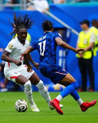 Eberechi Eze of England takes on Michael Olise of France France v England, 2026 FIFA World Cup, WM, Weltmeisterschaft, Fussball 3rd Place Final, Football, Miami Stadium, Miami, Florida, USA - 18 Jul 2026Miami Miami Stadium Florida (FL) United States of America  Copyright: xJavierxGarcia Shutterstockx 16995468n