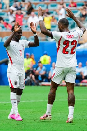 Bukayo Saka of England (L) and Ivan Toney of England (R) celebrate the team s third goal during a FIFA Men’s World Cup 2026 Bronze Final football match between France and England at Miami Stadium, in Miami Gardens on July 18th 2026 (Photo by Alexandra Fechete SPP)  Copyright: xAlexandraxFechete SPPx Sportspressphoto_SPR193016