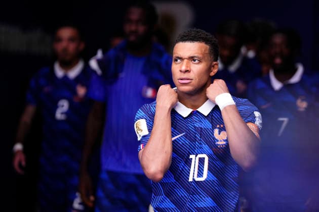 July 18, 2026, Miami Gardens, Florida, United States: Kylian Mbappe of France looks on during the FIFA World Cup, WM, Weltmeisterschaft, Fussball 2026 Bronze Medal Match match between France and England at Miami Stadium on July 18, 2026 in Miami Gardens, United States. Miami Gardens United States - ZUMAa181 20260718_zaa_a181_081 Copyright: xJosexBretonx